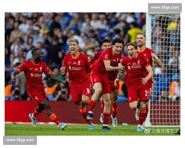 利物浦与赛维利亚强强对话欧战焦点之夜前瞻解析战术看点与胜负走向