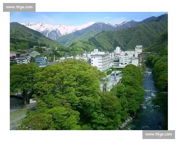 北九州与群马温泉深度对比谁更适合放松旅行之选文化美食景观体验